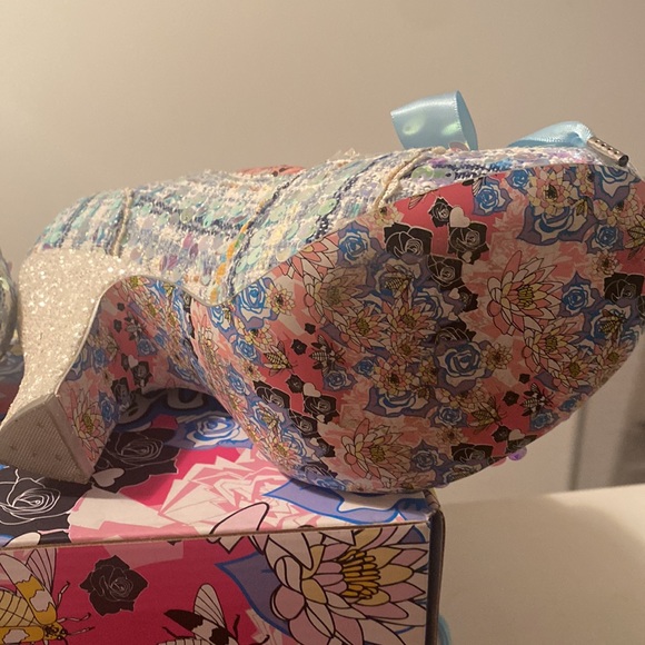 Cinderella inspired heels - Picture 3 of 5